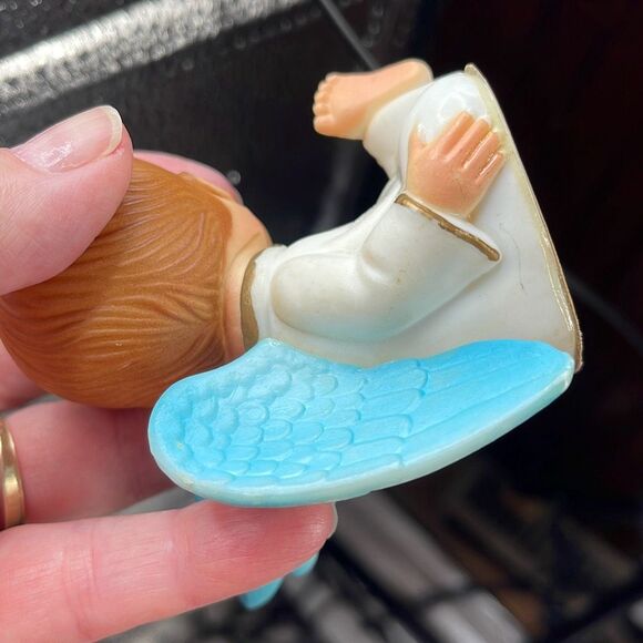 Vintage MCM Lot of two baby Angel ornaments. British Hong Kong. - Picture 9 of 10